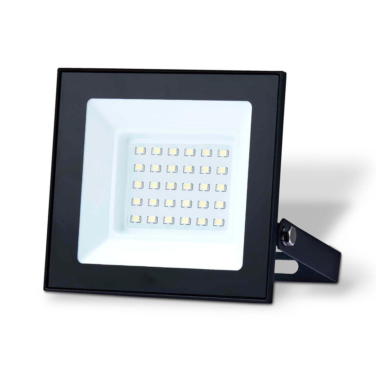 Уличное освещение Прожектор светодиодный Ambrella light Street 30W 6500K ST8016 черный пластик