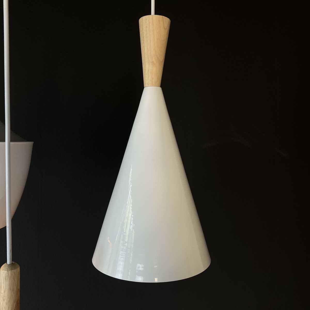 Подвесные светильник Светильник Dairy Light Beat белый металл