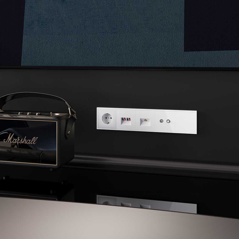 Электротовар Розетка компьютерная встраиваемая Voltum S70 RJ45 кат.6, (белый глянцевый) VLS060101 белый поликарбонат — фото 2